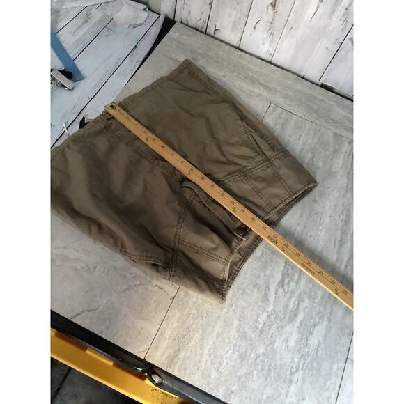 H&M 4 Pocket Cargo Mini Skirt in olive.100% cotton size -6 W27 L16 - Picture 6 of 6